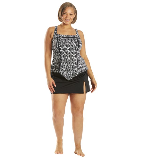 Fit4U Women s Plus Size Twist and Turn Square Neck V Hem Tankini Top (D & E Cup) Hot on Sale - Image 4