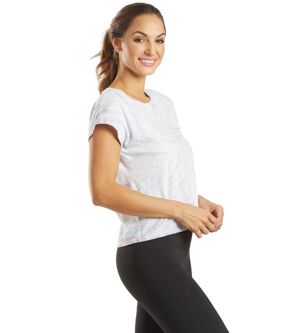 Good hYOUman Claire Thankful Cursive Short Sleeve Tee on Sale - Image 2